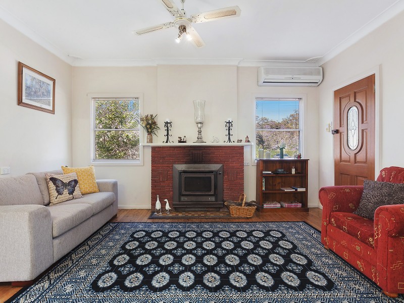 36 Serpentine Road, Erina Heights NSW 2260