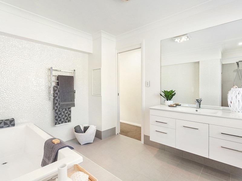 4/157 The Round Drive, Avoca Beach NSW 2251
