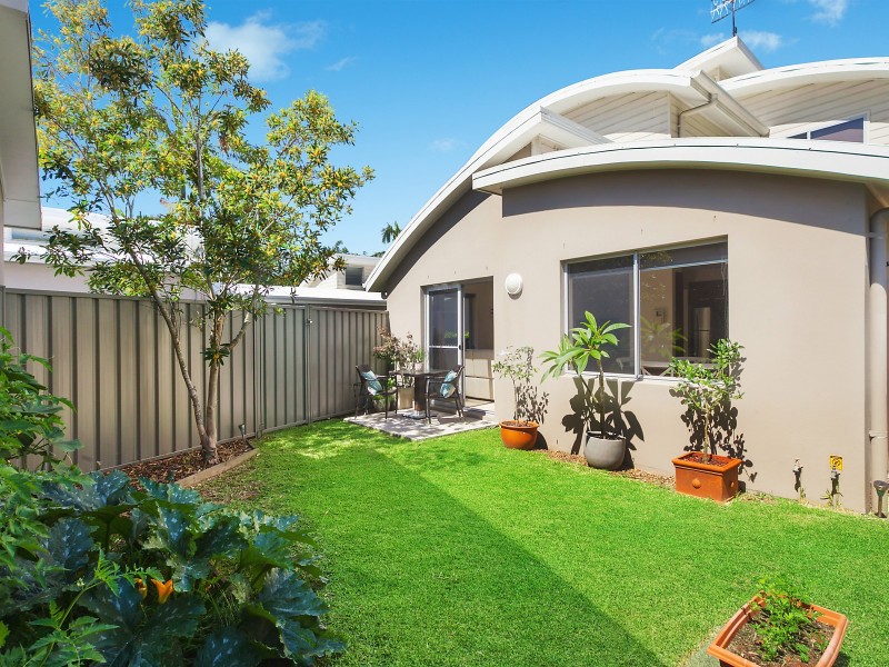 2/30 Booker Bay Road, Booker Bay NSW 2257