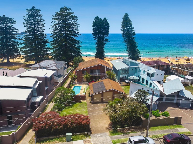 111 Avoca Drive, Avoca Beach NSW 2251