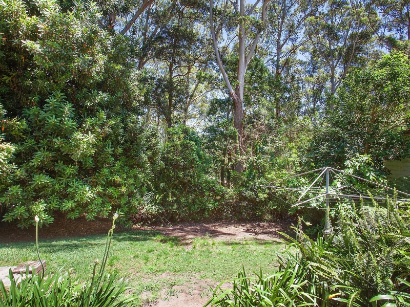 22 Bellevue Crescent, North Avoca NSW 2260