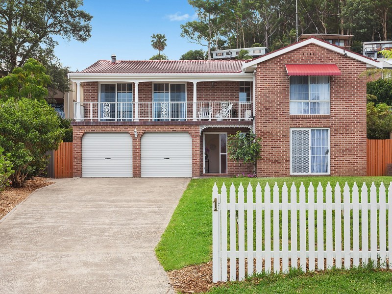 1 Adina Place, Wamberal NSW 2260