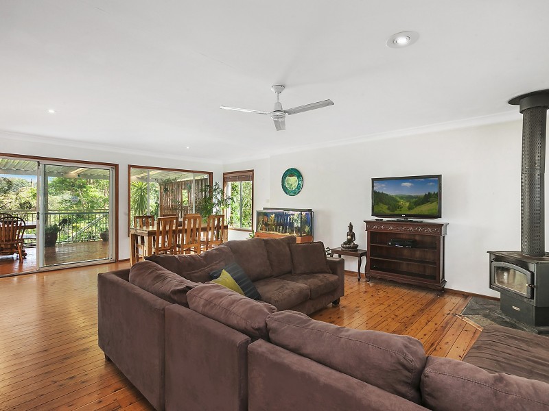 57 HILLSIDE Road, Avoca Beach NSW 2251