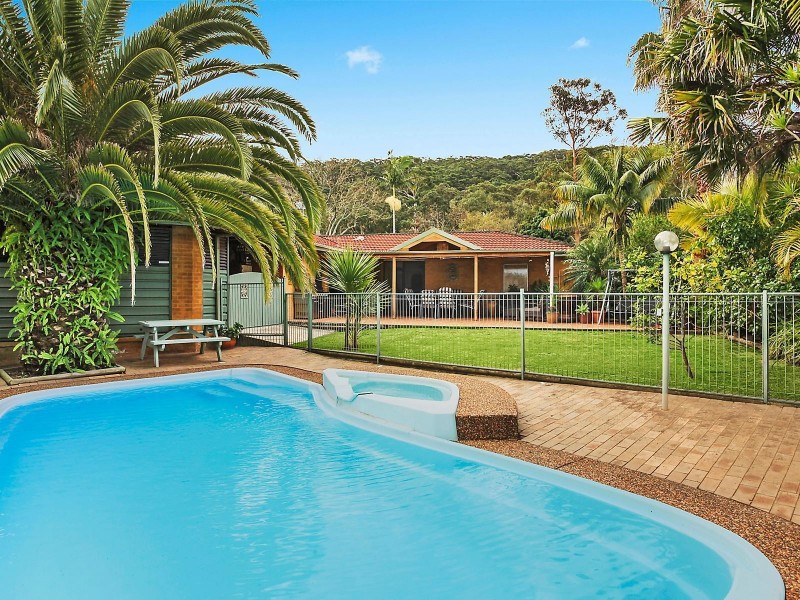 6 Kim Close, Kincumber NSW 2251