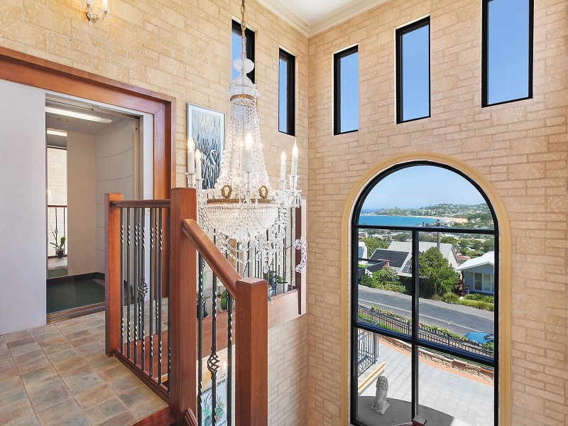 33 McGee Avenue, Wamberal NSW 2260