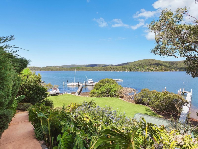 11 Wharf Street, East Gosford NSW 2250