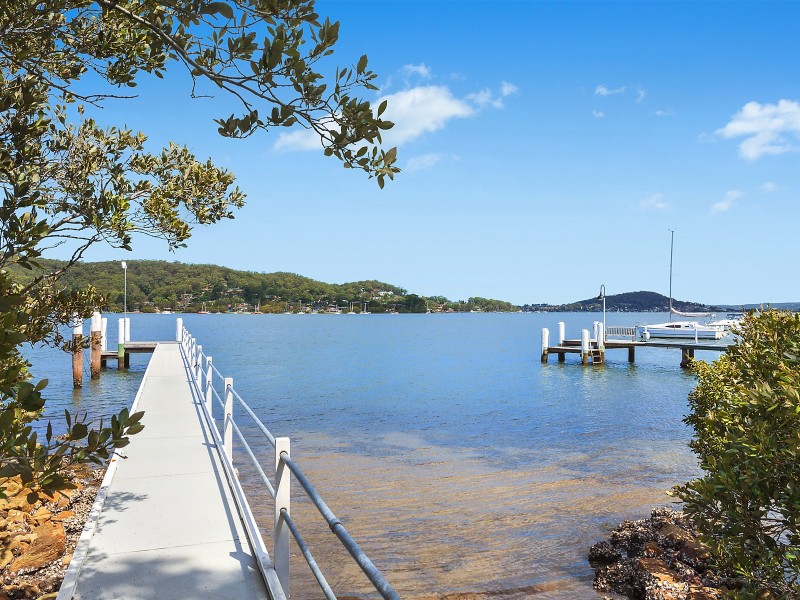 11 Wharf Street, East Gosford NSW 2250