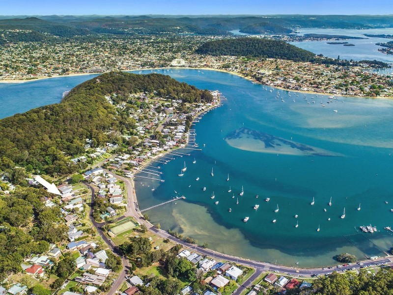 9 Venice Road, Pretty Beach NSW 2257