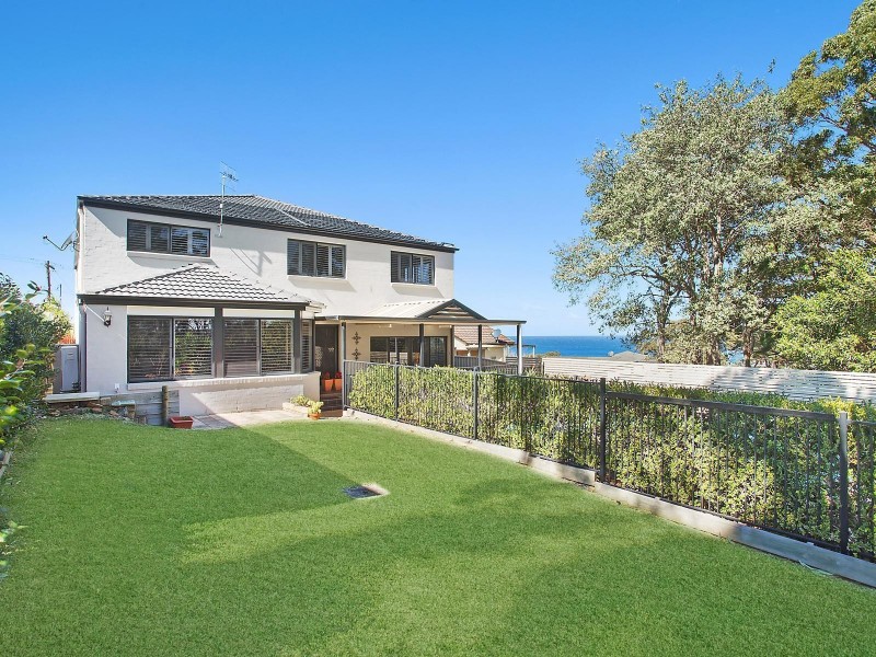 6 Munyana Street, Copacabana NSW 2251