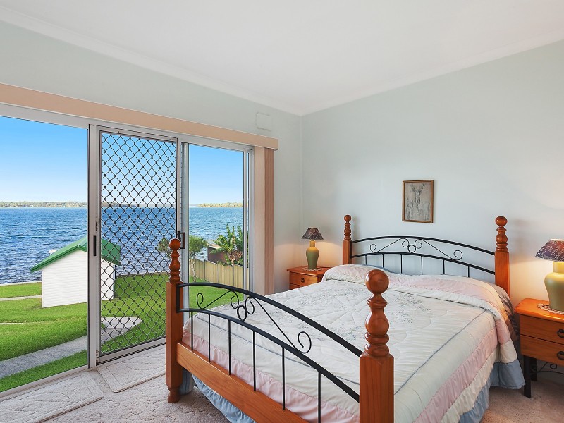 20 Scott Road, Mannering Park NSW 2259