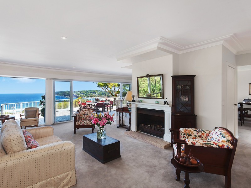 23 Table Top Road, North Avoca NSW 2260