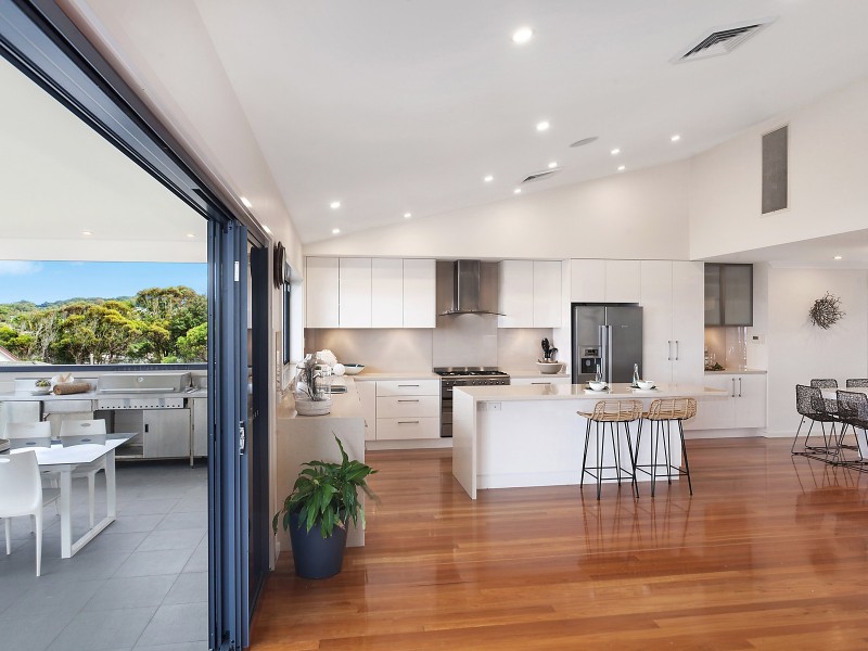 8 Prince Street, Wamberal NSW 2260