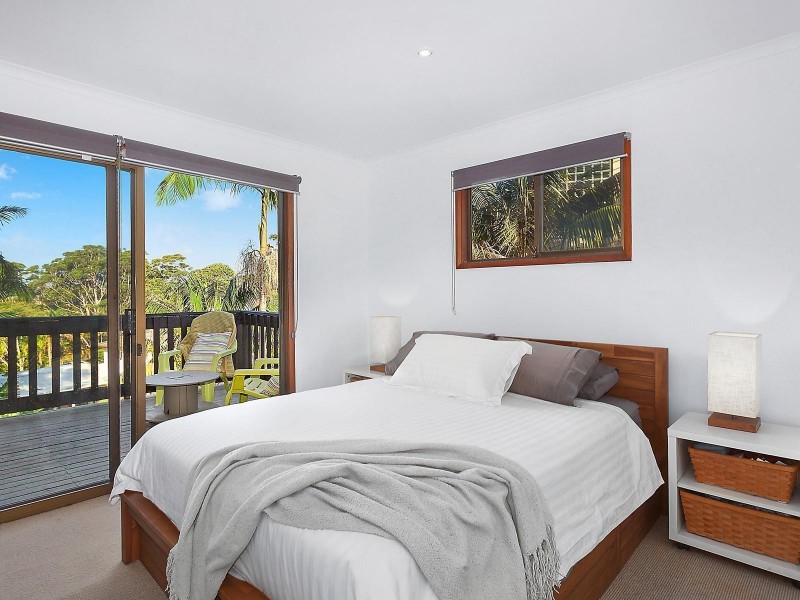 16 Beachcomber Parade, North Avoca NSW 2260