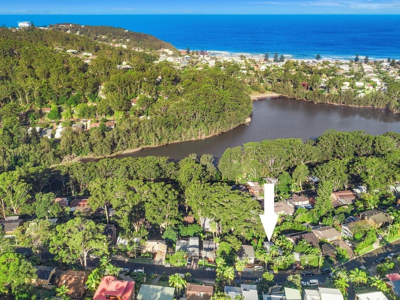 16 Beachcomber Parade, North Avoca NSW 2260