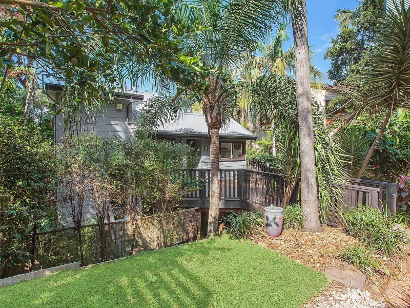 16 Beachcomber Parade, North Avoca NSW 2260