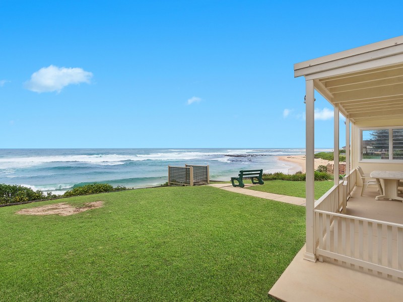 12 Werrina Parade, Blue Bay NSW 2261