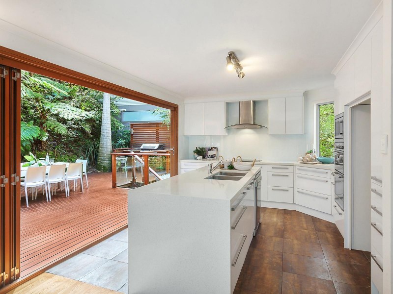 59 Surf Rider Avenue, North Avoca NSW 2260