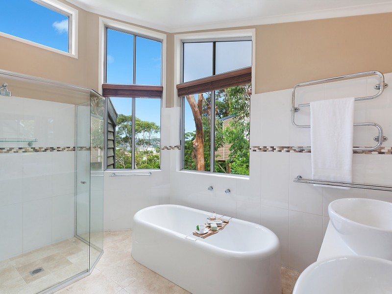 59 Surf Rider Avenue, North Avoca NSW 2260