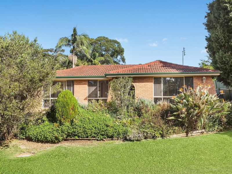 6 Childs Close, Green Point NSW 2251