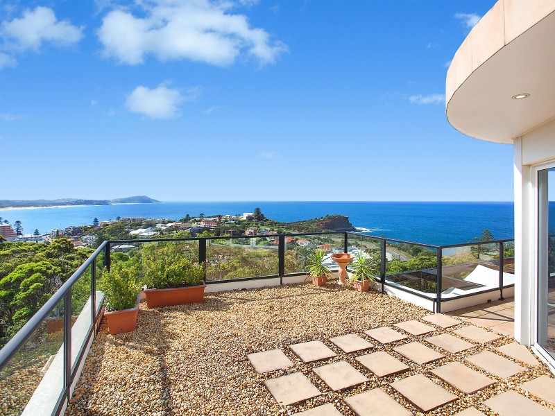 11 John Gray Close, Terrigal NSW 2260