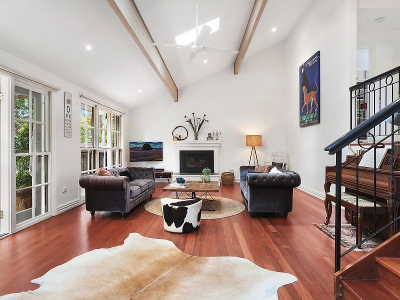 6 Tees Close, Erina NSW 2250