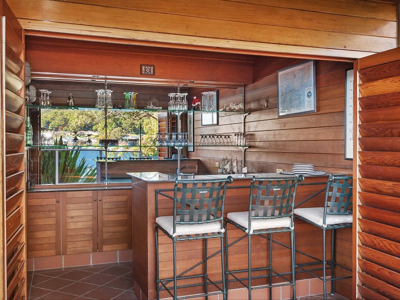 64 Daley Avenue, Daleys Point NSW 2257