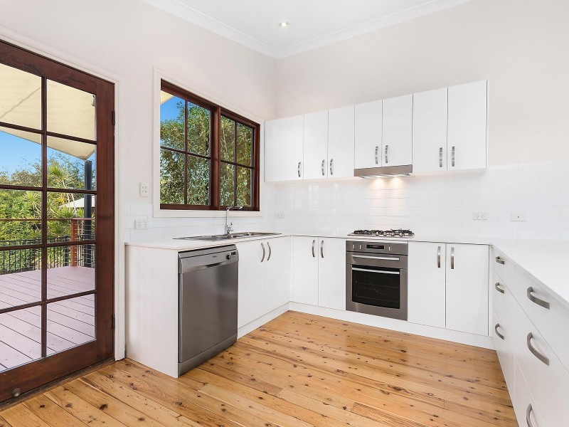 12 McGee Avenue, Wamberal NSW 2260