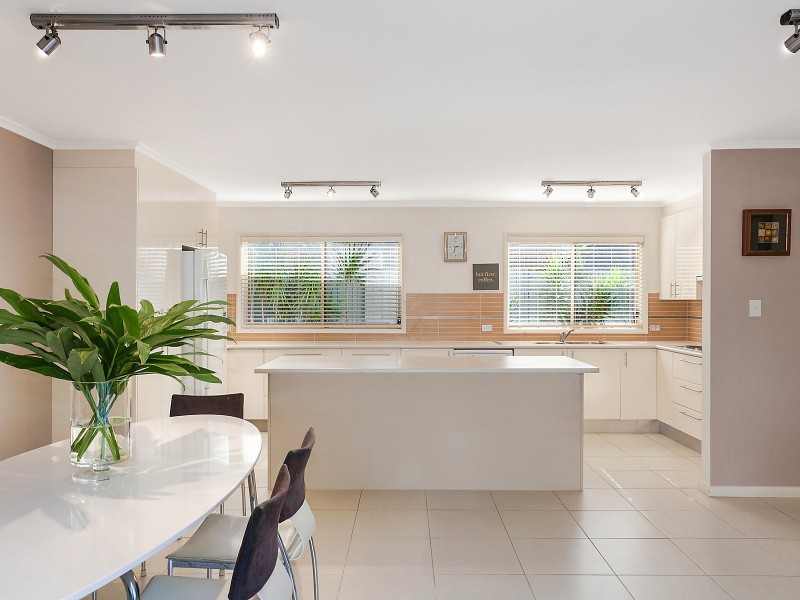 31 Renown Street, Wamberal NSW 2260