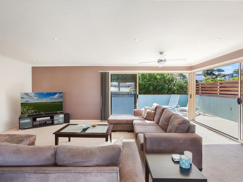 31 Renown Street, Wamberal NSW 2260