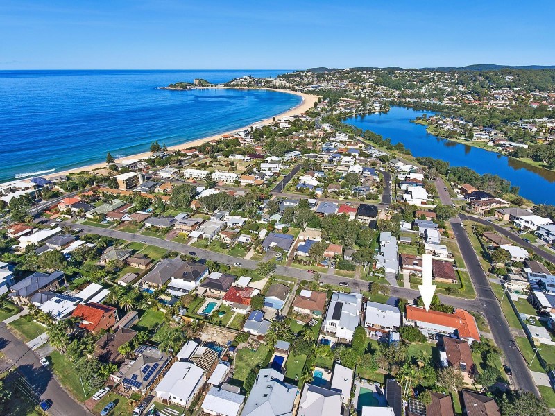 31 Renown Street, Wamberal NSW 2260