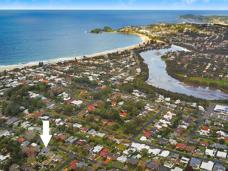 33 Grove Road, Wamberal NSW 2260