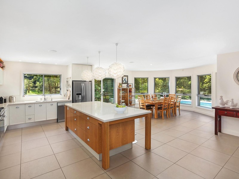 132 Oak Road, Matcham NSW 2250