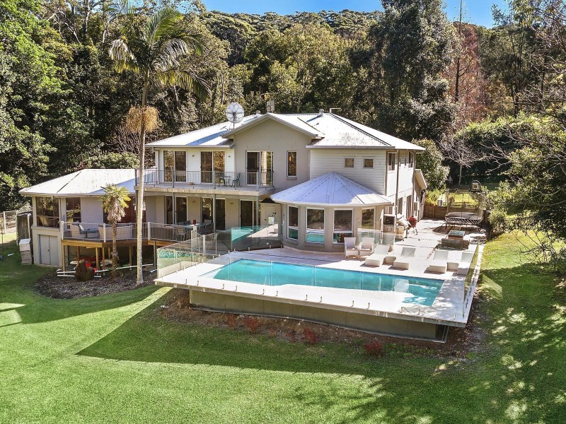 132 Oak Road, Matcham NSW 2250