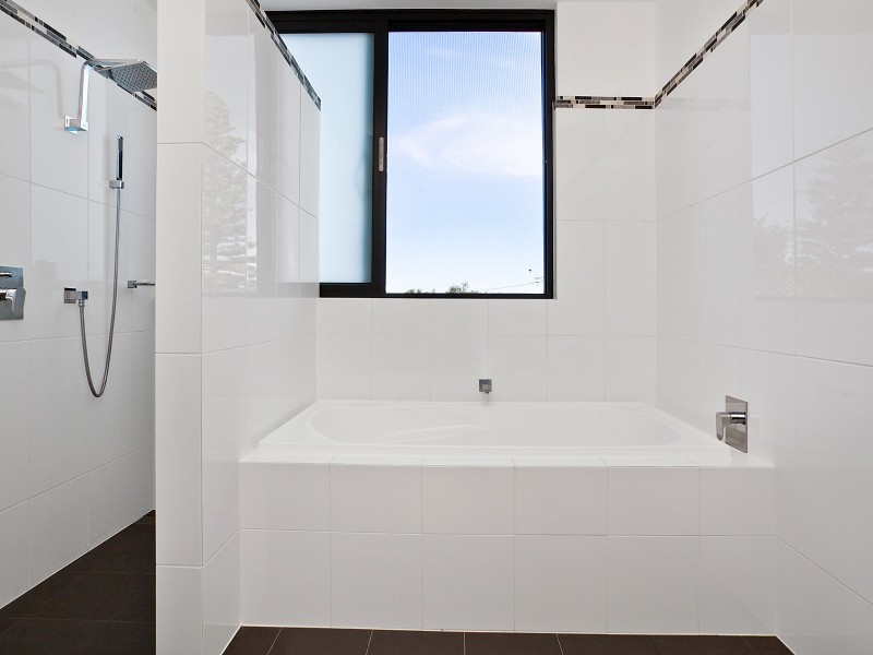 137A Ocean View Drive, Wamberal NSW 2260