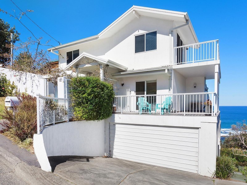 12 Kalakau Avenue, Forresters Beach NSW 2260