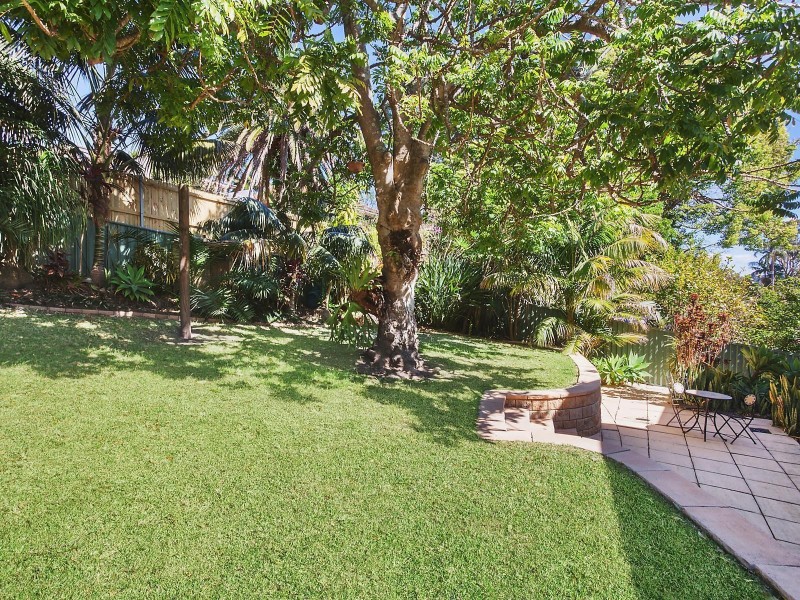 12 Hilltop Road, Wamberal NSW 2260