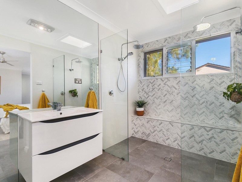 15 Hyles Street, Chittaway Point NSW 2261