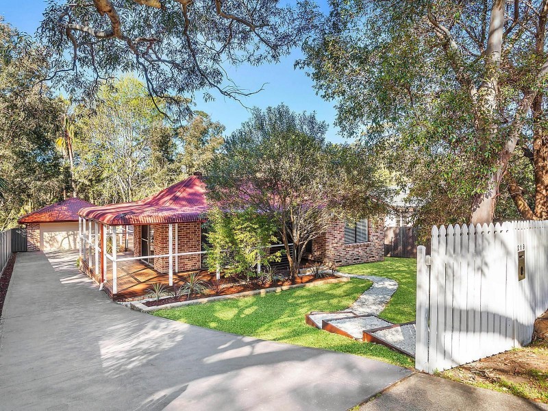 219 The Round Drive, Avoca Beach NSW 2251