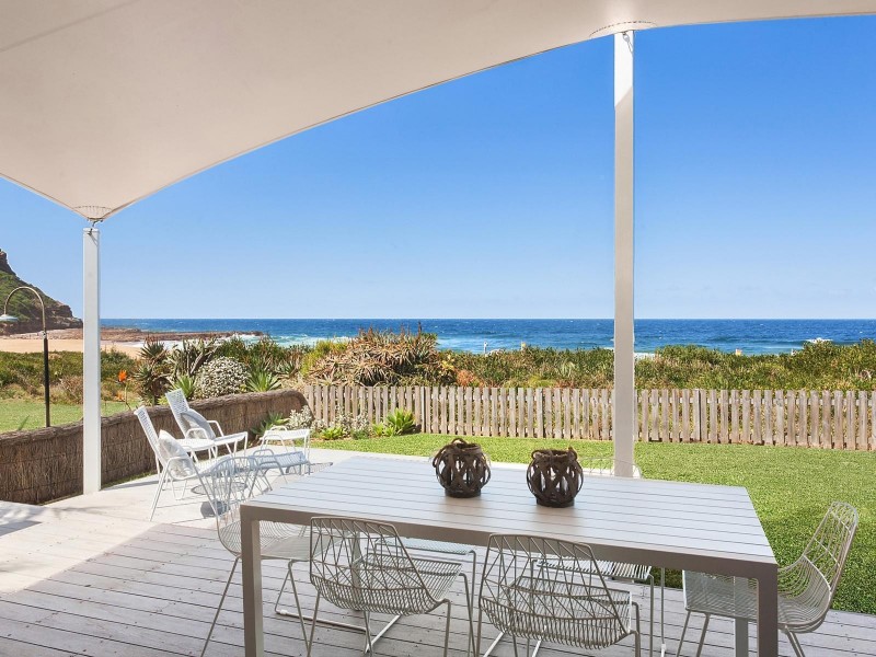 30 North Avoca Parade, North Avoca NSW 2260