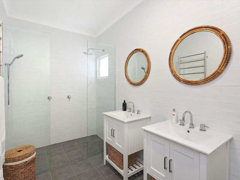 30 North Avoca Parade, North Avoca NSW 2260