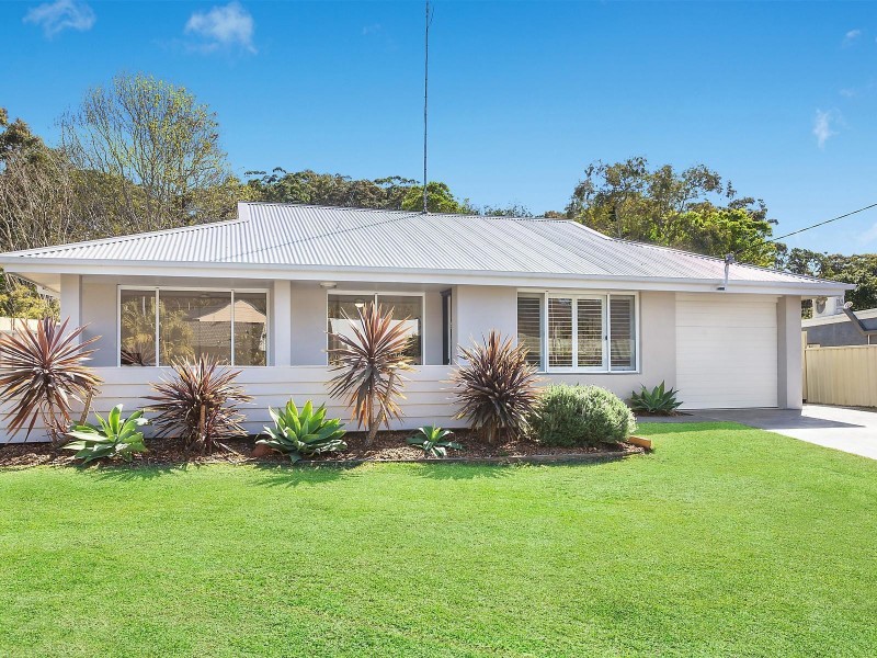 9 Dalpura Road, Wamberal NSW 2260