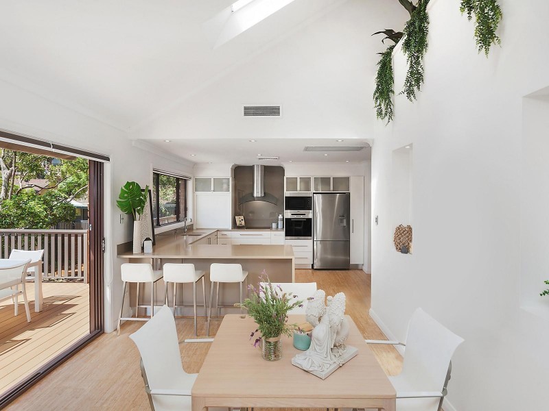 12 Parrendi Close, Avoca Beach NSW 2251