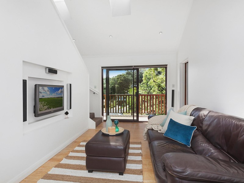 12 Parrendi Close, Avoca Beach NSW 2251