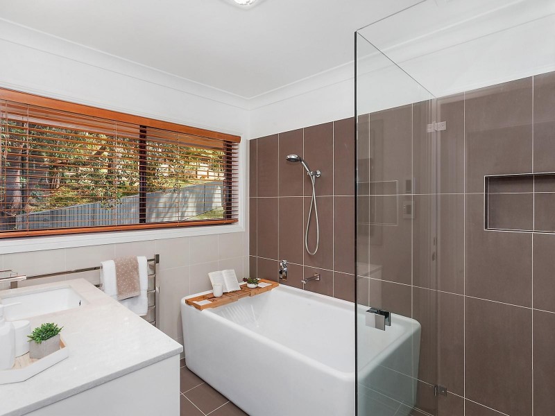 12 Parrendi Close, Avoca Beach NSW 2251