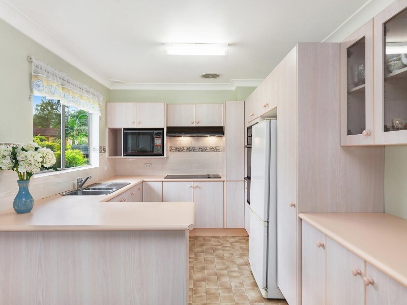 6 Harvey Street, Wyong NSW 2259