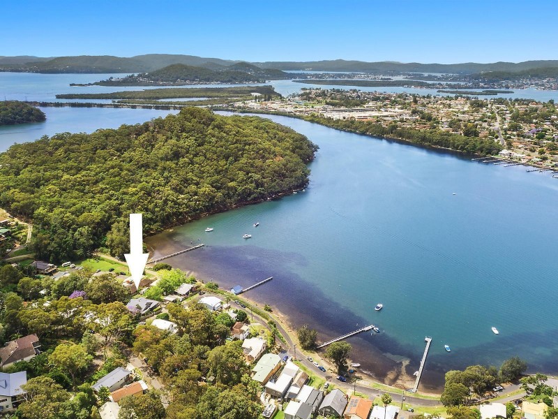 2 Central Avenue, Phegans Bay NSW 2256