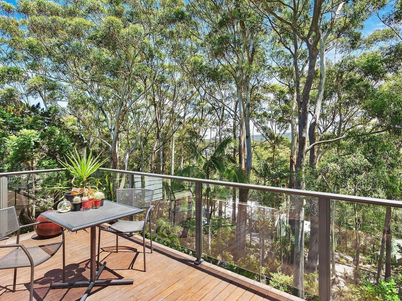 12 Table Top Road, North Avoca NSW 2260