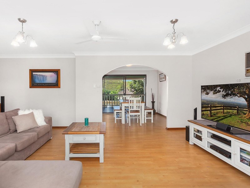 13 Albert Street, Ourimbah NSW 2258