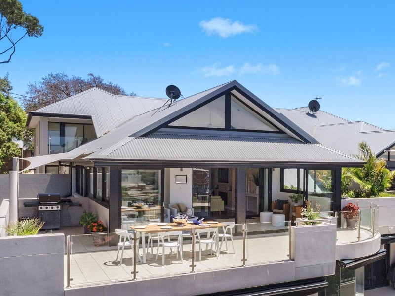 2/30 Barnhill Road, Terrigal NSW 2260