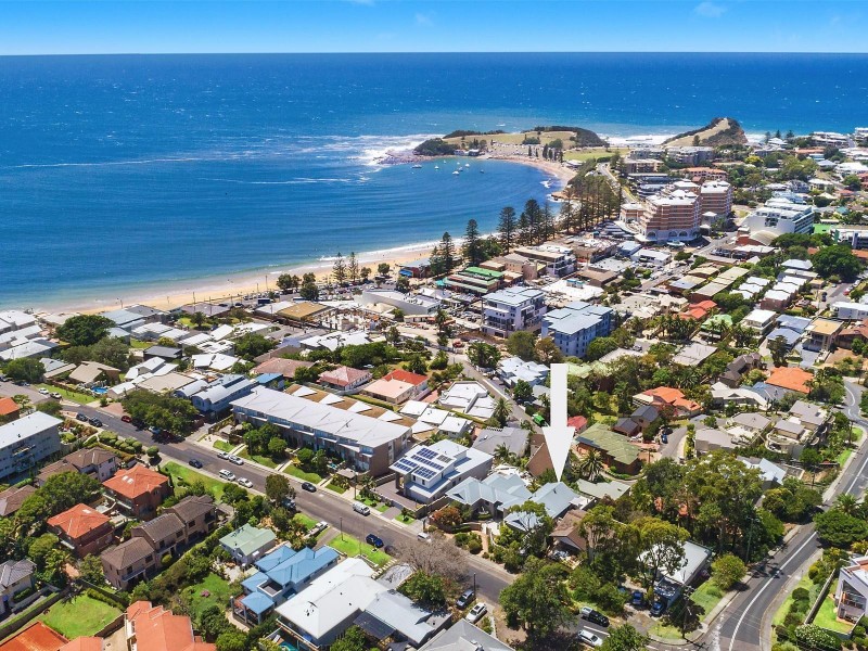 2/30 Barnhill Road, Terrigal NSW 2260